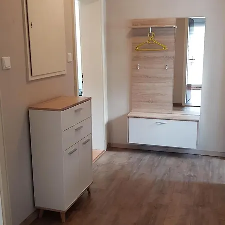 Apartment Michelle Mit Balkon Fuer 1 - 6 Personen